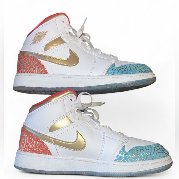 Nike Air Jordan 1 Mid UNC to Chicago Blue Red 6.5 - Picture 1 of 6